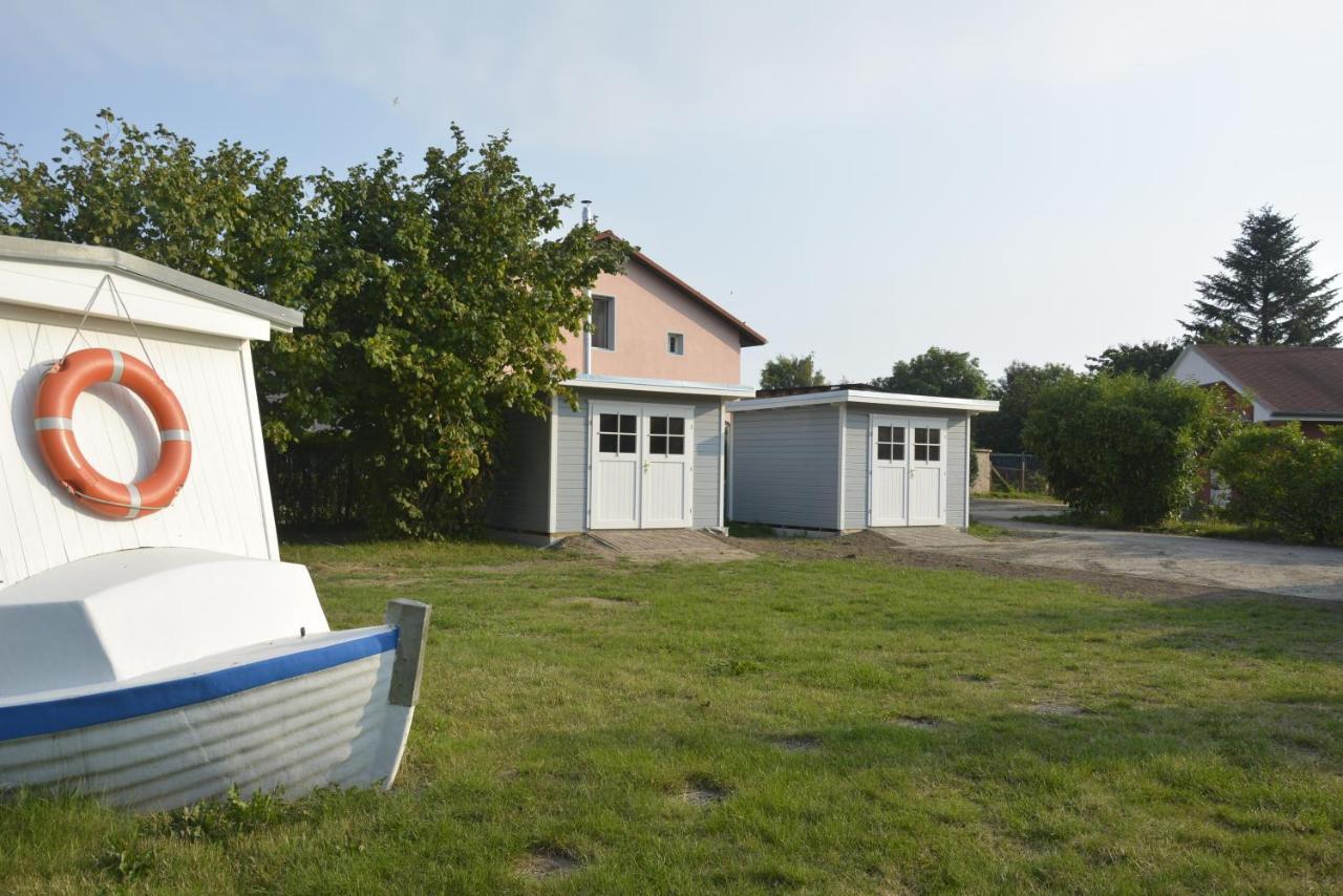 Ferienhaus Bei Den Kreidefelsen - Ihr Zuhause Auf Ruegen Lohme Exteriör bild